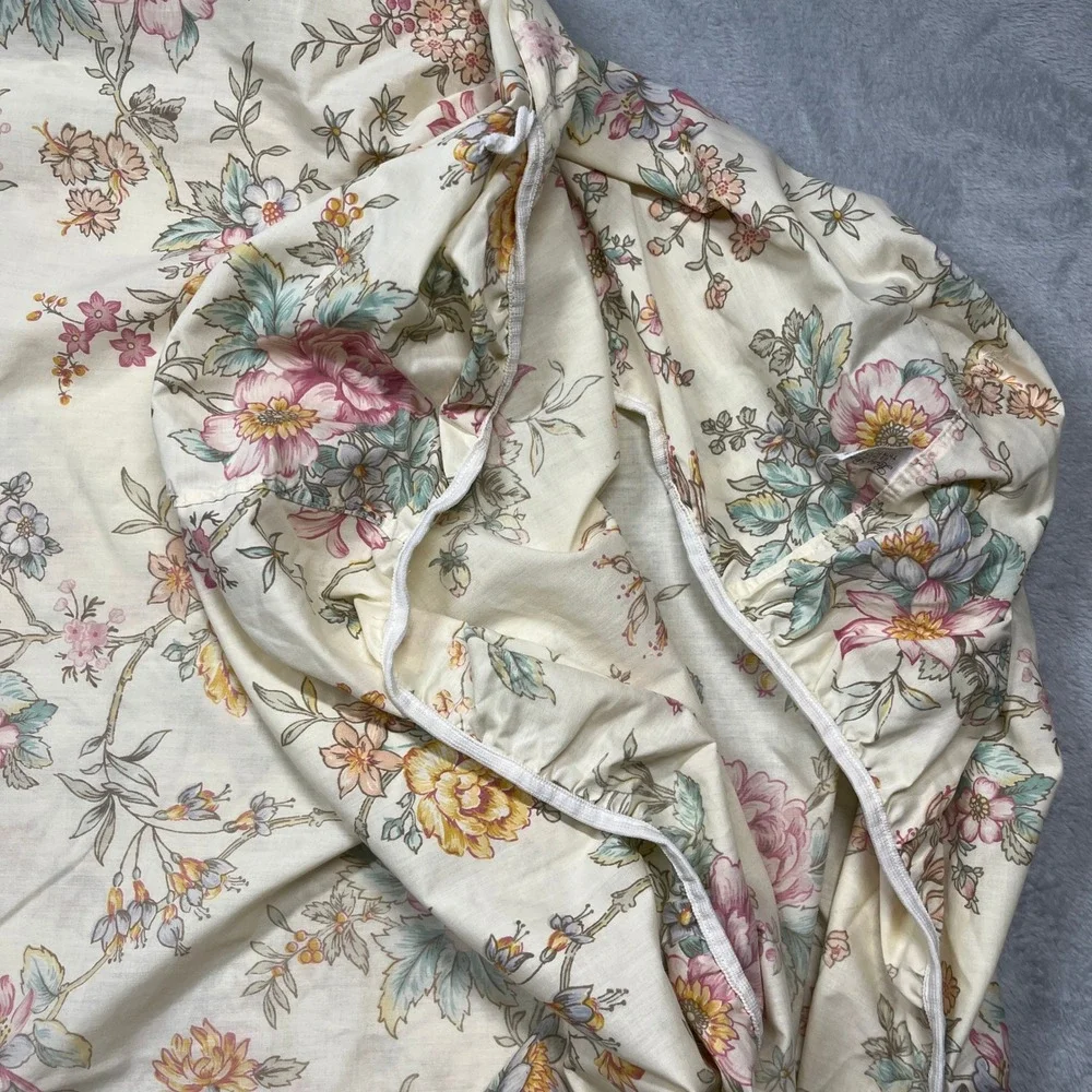 Vintage Lady Pepperell Fitted Sheet Twin Cream Cottage English Garden USA Made